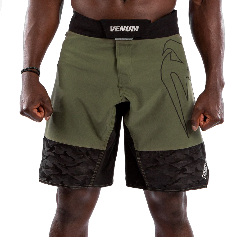 Venum Light 4.0 Fightshorts (Khaki/Silver)